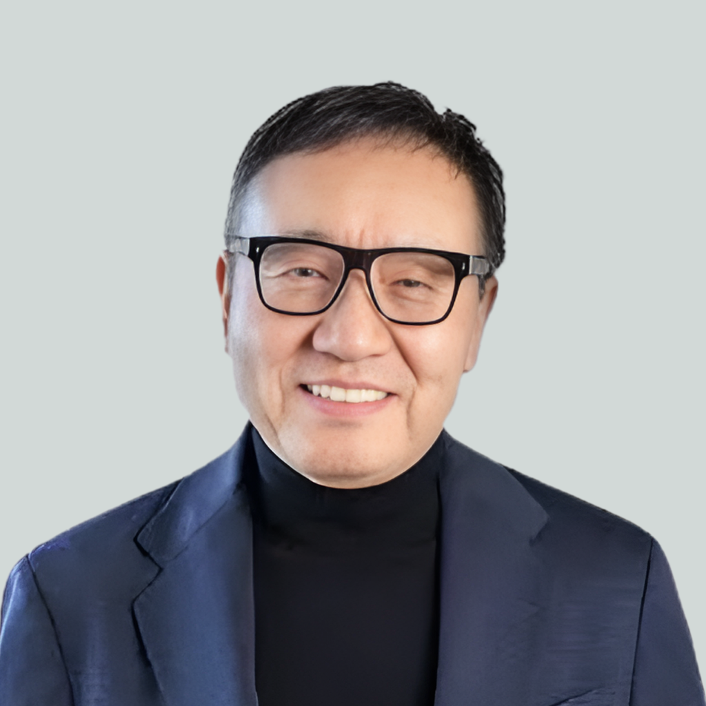 Portrait of Ken Miyauchi